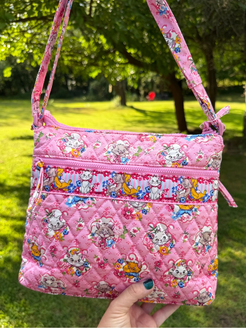 Vera Bradley Disney Aristocats Original Zip Hipster Crossbody NWT - Picture 3 of 14